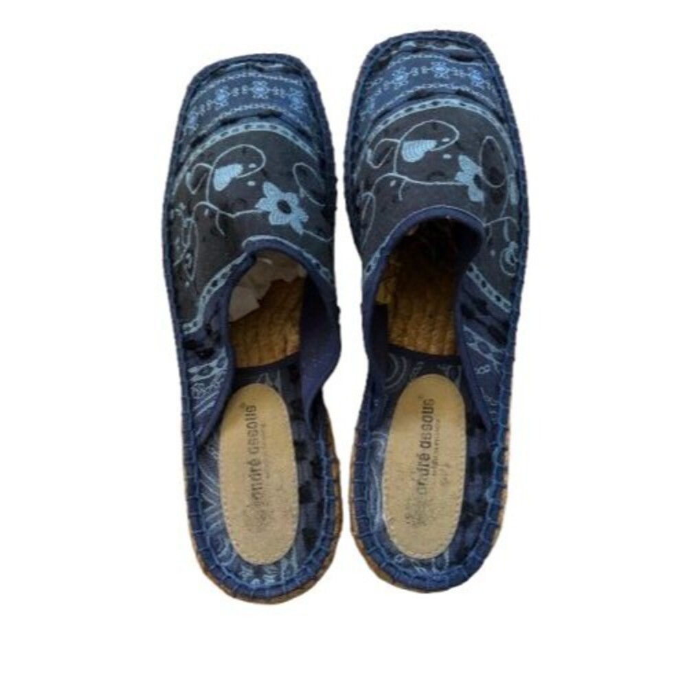 Andre Assous Silk Embroidered Espadrilles Size EU 40 US 9.5 - Picture 3 of 5